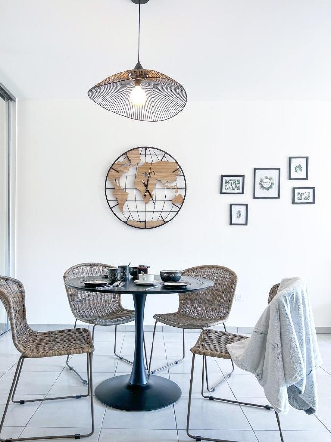Le Frere Charmes Apartamento Aurillac Exterior foto