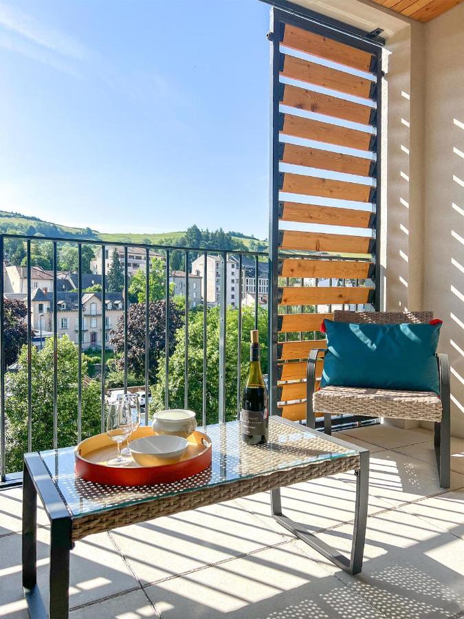 Le Frere Charmes Apartamento Aurillac Exterior foto